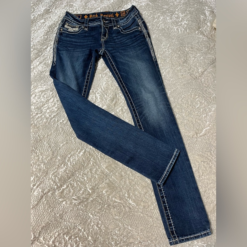 Rock Revival Women's Dark Blue Jen Skinny Jeans w/ Embroidered Pockets. 28